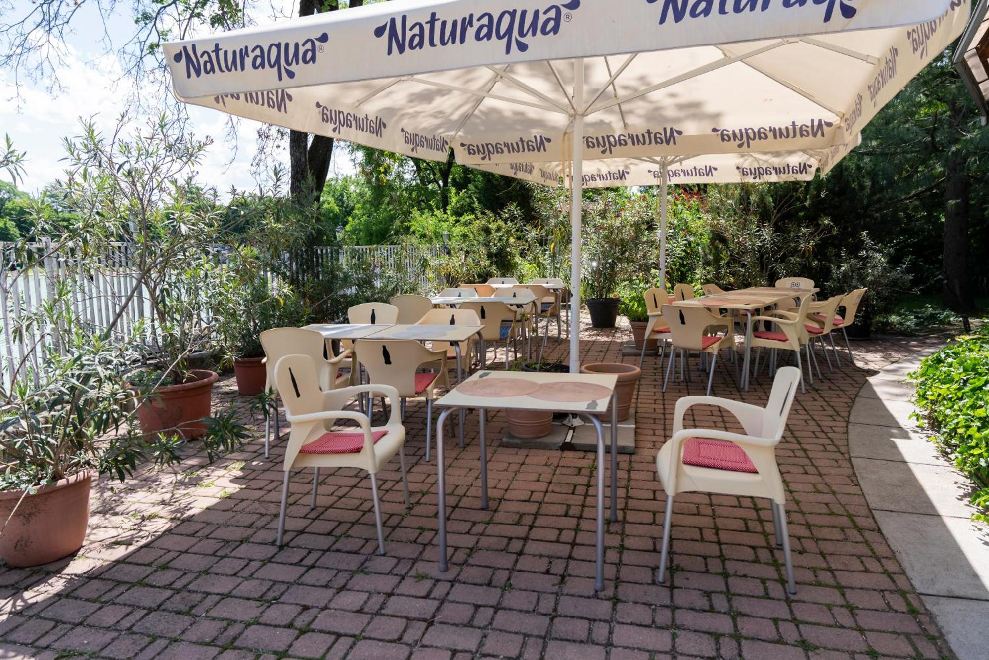 Bagoly Fogado Hotel Gyomro Exterior photo