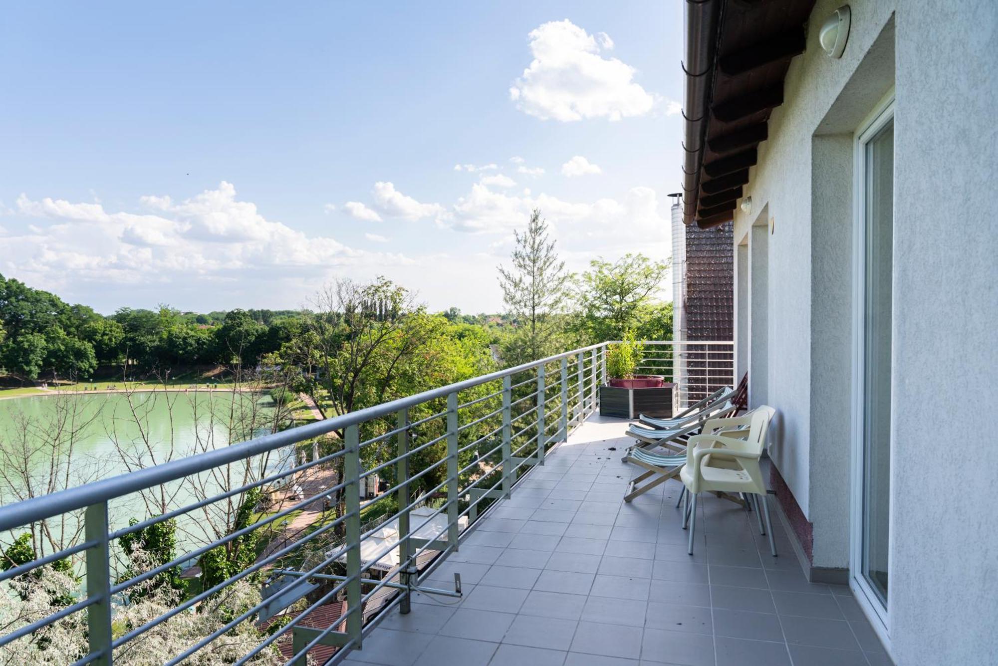 Bagoly Fogado Hotel Gyomro Exterior photo